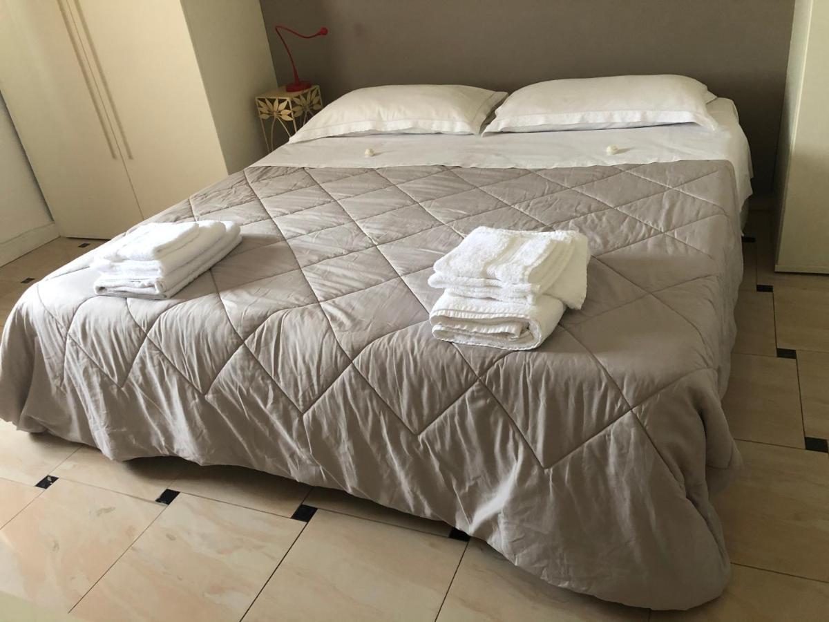 Appartement Riva Dei Fiori à Viareggio Extérieur photo